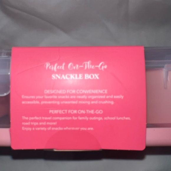 I❤️U Snackle Box With Two Pink Ducks For Mother's Day - Picture 3 of 8